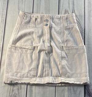 Stradivarius Off White Denim Mini Skirt Button Front Size 6 Pockets